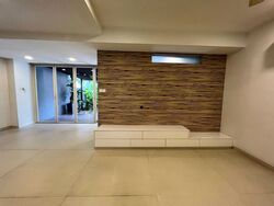 Lucky Park (D10), Terrace #619408771